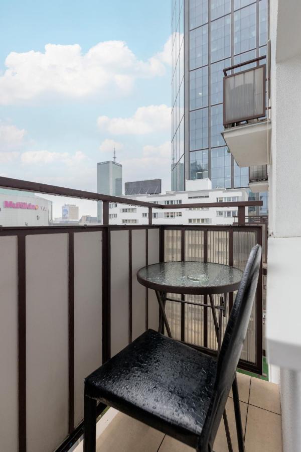 Zlota Apartment Center Of Warsaw By Noclegi Renters 外观 照片