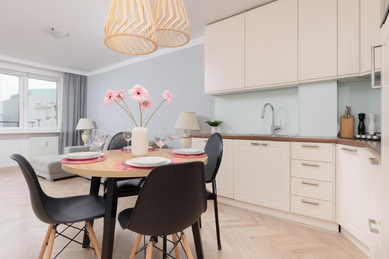 Zlota Apartment Center Of Warsaw By Noclegi Renters 外观 照片